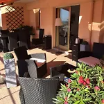 Apartmán Avec Grande Terrasse ,et Vue Sur La Baie De Cannes
