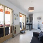 Apartmán Avec Grande Terrasse ,et Vue Sur La Baie De Cannes *