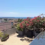 Avec Grande Terrasse ,et Vue Sur La Baie De Cannes Le Cannet