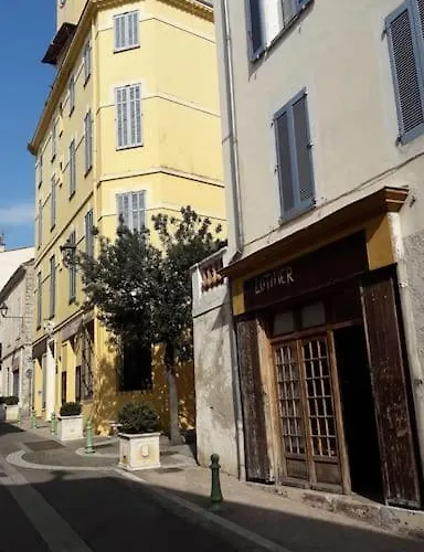Avec Grande Terrasse ,et Vue Sur La Baie De Cannes アパート ル·カネ