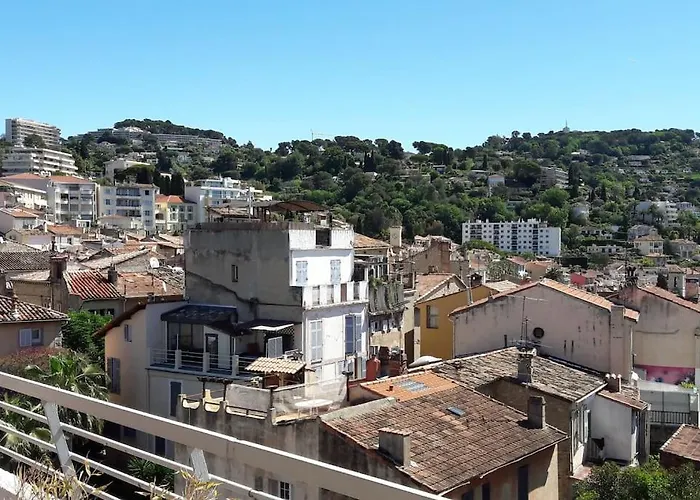 アパート Avec Grande Terrasse ,et Vue Sur La Baie De Cannes ル·カネ